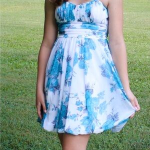 Speechless Juniors Floral Dress in Blue and White W/ Tie in back